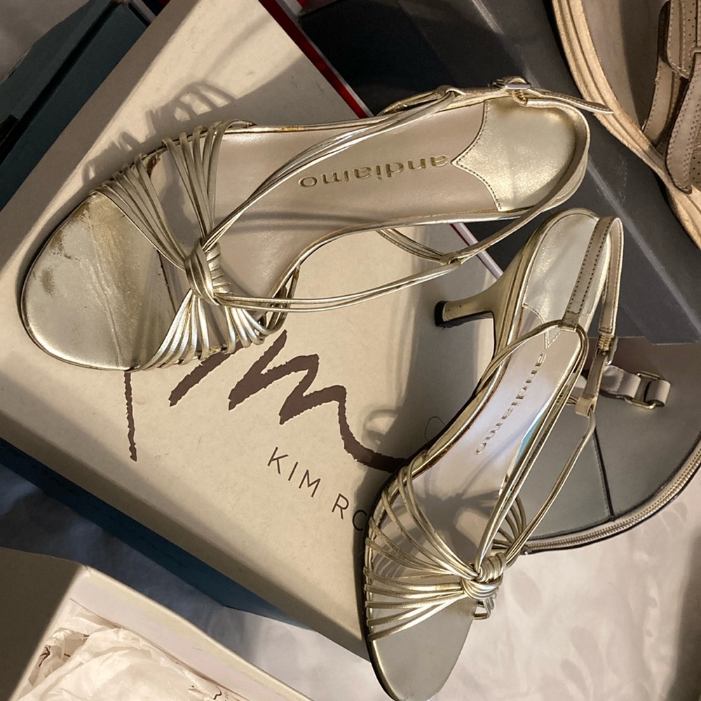 andiamo, pewter color, size 9 medium